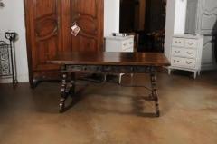 Spanish Baroque 1750s Walnut Fratino Table with Drawers and Iron Stretchers - 3432945