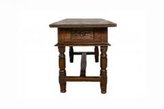 Spanish Baroque 17th Century Walnut Table with Carved Drawers and Turned Legs - 3608527