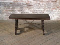 Spanish Baroque 17th century walnut Flip Bench or Low Table - 655832