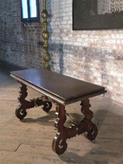 Spanish Baroque 17th century walnut Flip Bench or Low Table - 655834