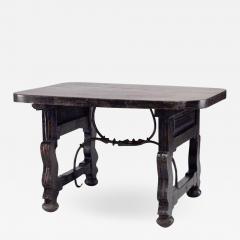 Spanish Renaissance Style Walnut Center Table - 1470357