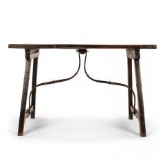 Spanish Writing Table - 4152388