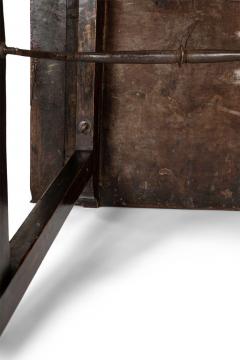 Spanish Writing Table - 4152391