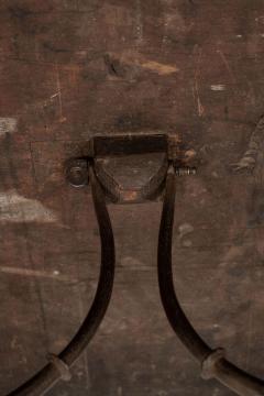 Spanish Writing Table - 4152393