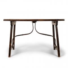 Spanish Writing Table - 4152396