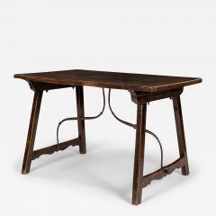 Spanish Writing Table - 4152858