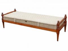 Spindle Workman s Daybed - 1219777