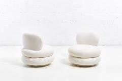 Stacked Pouf Swivel Lounge Chairs in White Boucle - 2097283