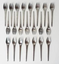 Stanley Roberts Set of 123 Stanley Roberts Contempra Mid Century Modern Stainless Flatware - 4126590