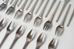 Stanley Roberts Set of 123 Stanley Roberts Contempra Mid Century Modern Stainless Flatware - 4126597