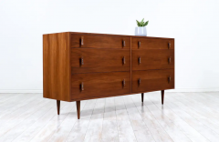 Stanley Young Mid Century Modern Walnut Dresser by Stanley Young for Glenn of California - 2480965
