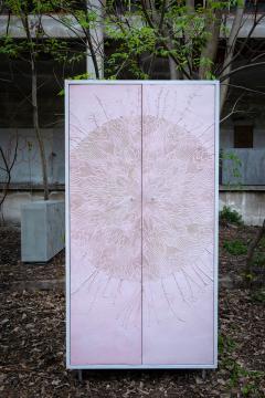 Stefan Buxbaum CROCHET PLANET concrete cupboard with rose pigment - 3107792