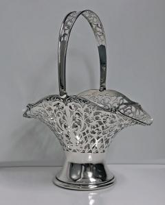 Sterling Silver Basket Birmingham 1923 Henry Matthews - 559147