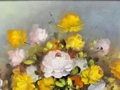 Still Life Oil on Canvas painting of White and Yellow Roses Signed - 3653970