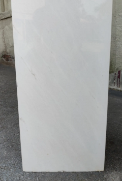 Stone International Matching Pair of Midcentury Italian Post Modern White Thassos Marble Pedestals - 3114309