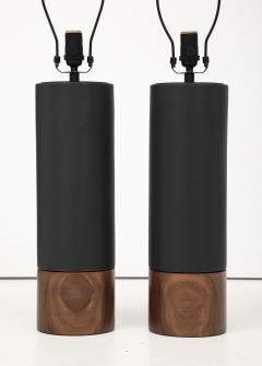 Stone Sawyer Baxter lamp in obsidian glaze walnut base - 4548942