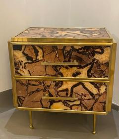 Striking Pair of Mid Century style Night Stands or Side Tables - 3216102