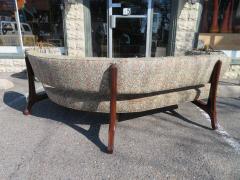 Stunning Curved Sculptural Floating Sofa Mid Century Modern - 1550445