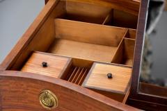 Superb quality serpentine shaped satinwood gentlemans dressing chest - 4800021
