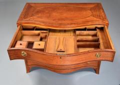 Superb quality serpentine shaped satinwood gentlemans dressing chest - 4800023