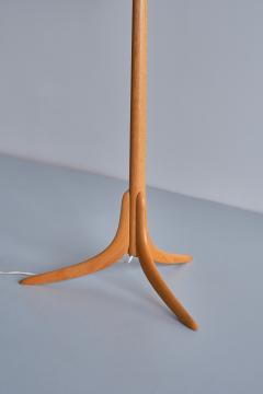 Svensk Hemslojd Swedish Modern Three Legged Floor Lamp in Oak Svensk Hemsl jd 1950s - 3410288