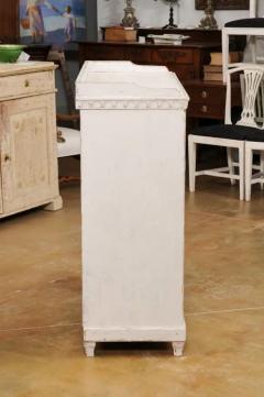 Swedish 1810s Gustavian Period Painted Sideboard with Carved Diamond Motifs - 3521465