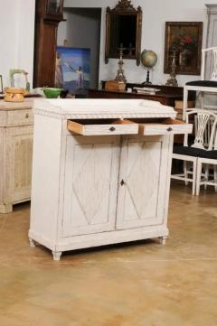 Swedish 1810s Gustavian Period Painted Sideboard with Carved Diamond Motifs - 3521675
