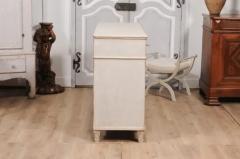 Swedish 1860s Creamy Gray Painted Sideboard with Reeded Doors and Drawers - 3601901