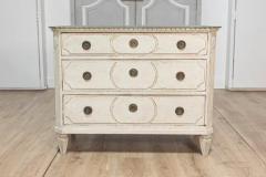 Swedish 1880s Gustavian Style Off White Painted Commode with Marbleized Top - 3746789