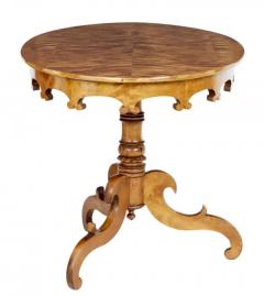 Swedish 1890s Burr Birch Occasional Table with Oval Top and Carved Apron - 3550142