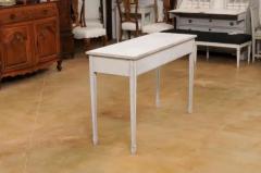 Swedish 1890s Painted Wood Console Table with Three Drawers and Tapered Legs - 3498553