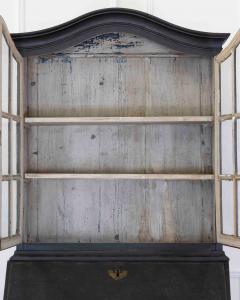 Swedish 18th Century Baroque Vitrine - 4737170