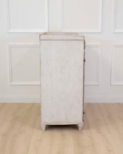 Swedish 19th Century Gustavian Sideboard - 4707285