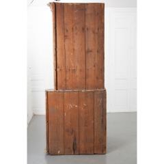 Swedish 19th Century Painted Corner Cabinet - 2460999