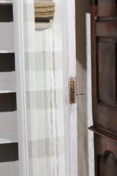 Swedish 19th Century Painted Wood Vitrine Cabinet with Glass Door and Rosettes - 3472451