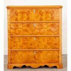 Swedish 19th Century Satinwood Chest - 2823951