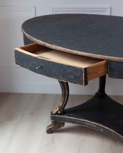 Swedish Early 19th Century Oval Center Table - 4571677