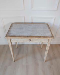 Swedish Early 20th Century Gustavian Style Side Table c 1900 - 4558056