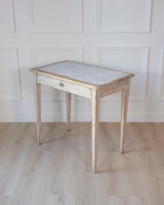 Swedish Early 20th Century Gustavian Style Side Table c 1900 - 4558059