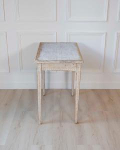 Swedish Early 20th Century Gustavian Style Side Table c 1900 - 4558064