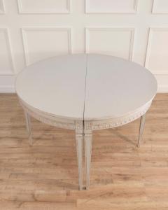 Swedish Extension Dining Table with Carved Apron circa 1900 - 4437859