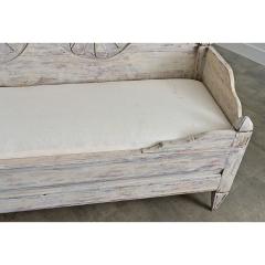 Swedish Gustavian 18th Century Painted Pine Settee with Storage - 4632860
