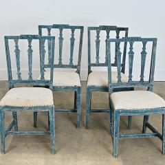 Swedish Gustavian 18th Century Set of Four Painted Side Chairs - 4612010