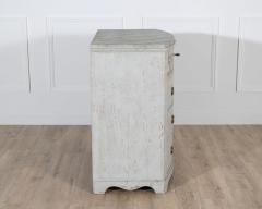 Swedish Gustavian Painted Chest of Drawers with Decorative Livery Circa 1840 - 4353529