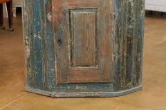 Swedish Gustavian Period 1790s Blue Painted Wall Hanging Corner Cabinet - 3538326