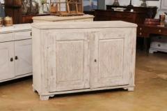 Swedish Gustavian Period 1820s Painted Sideboard with Reeded Doors and Diamonds - 3509277