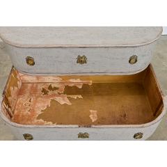 Swedish Gustavian Period Bow front Commode - 4578289
