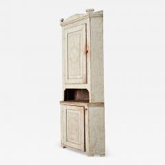 Swedish Gustavian Period Painted Corner Cabinet - 4535821