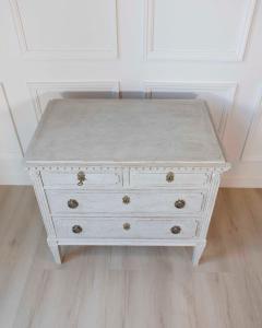 Swedish Gustavian Period Painted Three Drawer Chest with Dentil Molding - 4557974