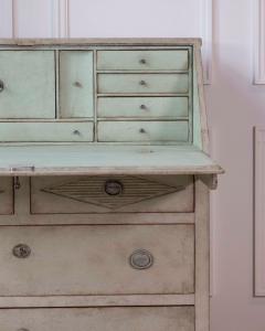 Swedish Gustavian Slant Front Secretary in Original Cream Paint 19th Century - 4577611